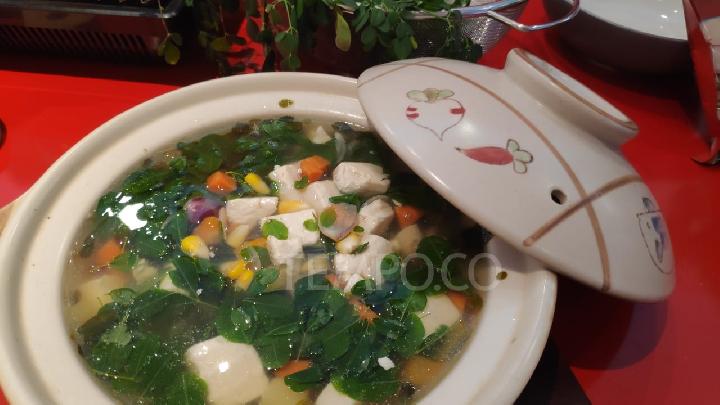 Sup Daun Kelor ala Chef Yuda Bustara | Cantik Tempo