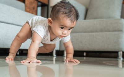 Ini Cara Membantu Anak 1 Tahun Yang Belum Bisa Berjalan